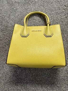 Michael Kors Leather Crossbody Bag